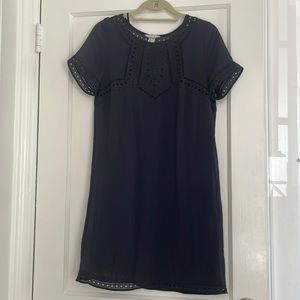 Women’s dress size 8